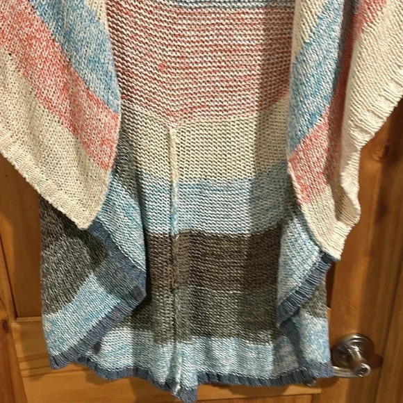 CABI Line Up Circle Sleeveless Cardigan Sweater Vest - Picture 5 of 5